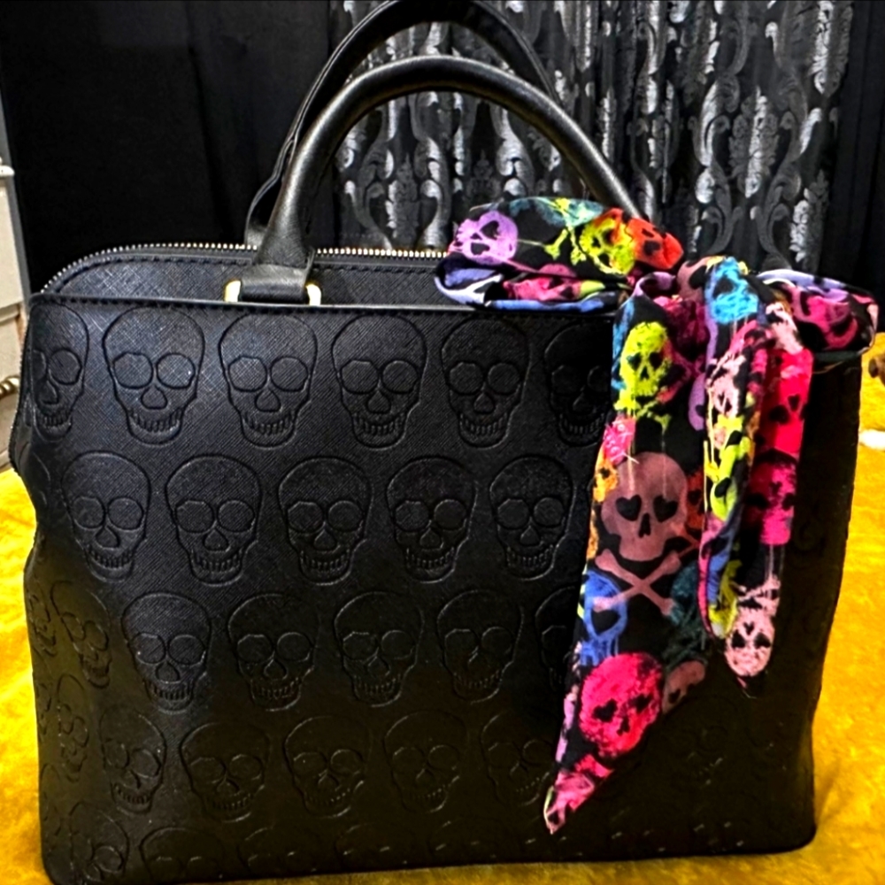 Betsey Johnson Skull Bag